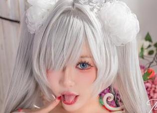 对，看这张Tiny Asa的校园写真，谁说我不理性？点击下载！